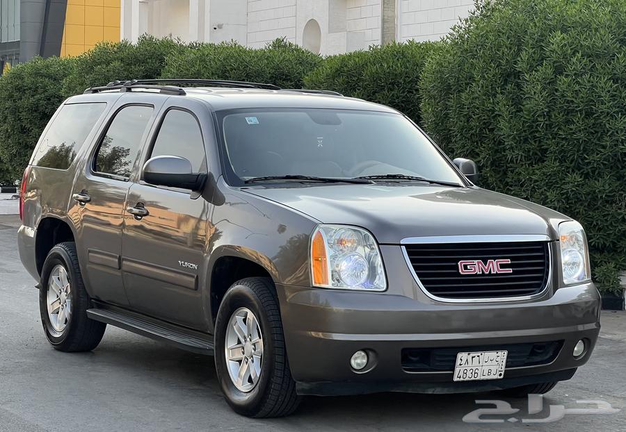 GMC Yukon 2013 (Excellent Condition)64505439761282113