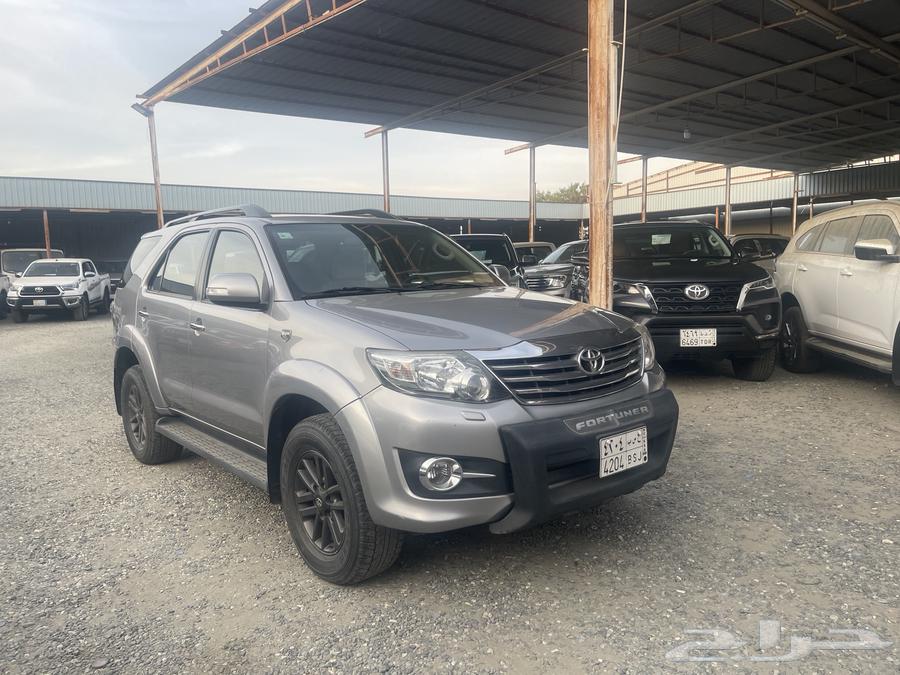 فورتشنر 2015 V6 نطيف جدا سعودي 60عام تماتيك64500435560322111