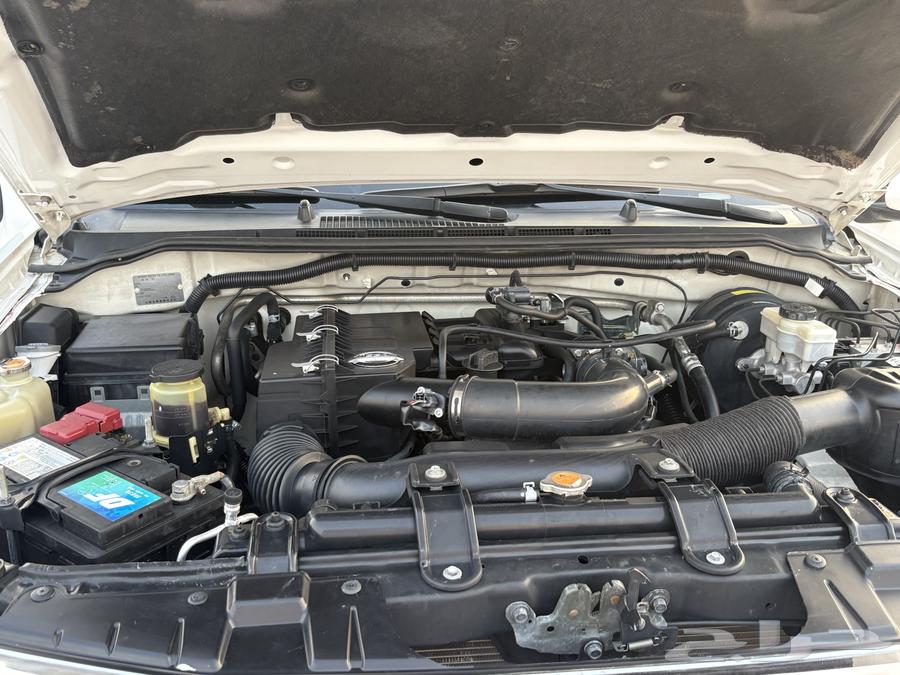 نفارا موديل 2014 مخزن ماشي 65000 فقط64467369268483111