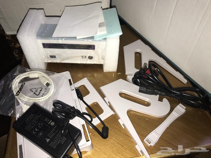 Label printer with printing paper64360348319235111