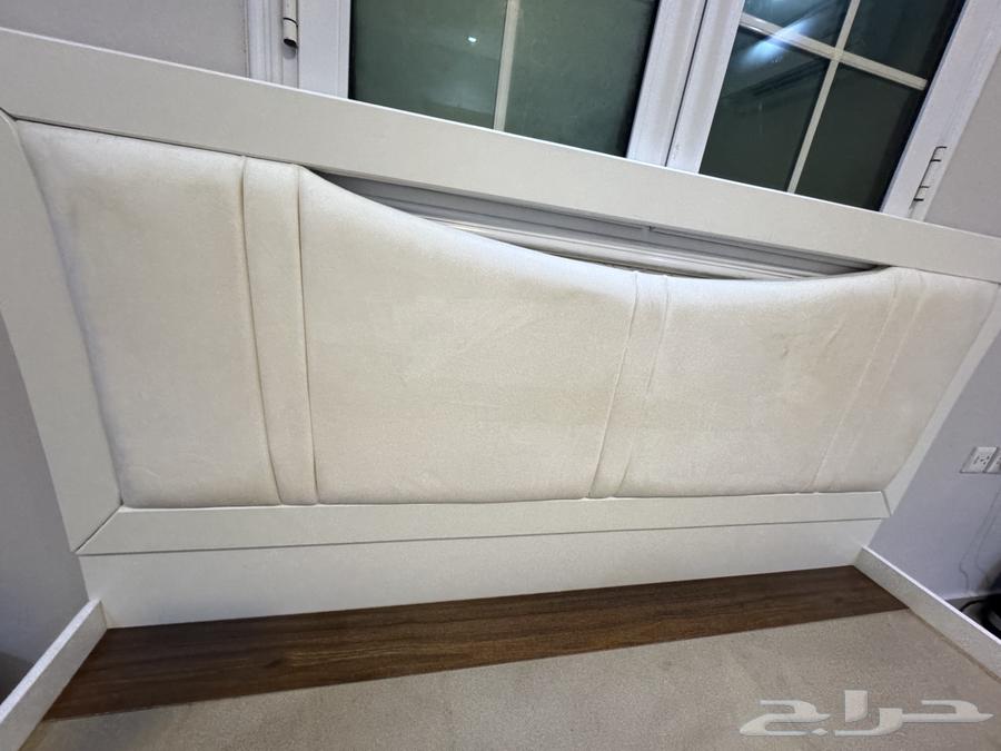 سرير مزدوج للبيع64360550686721111