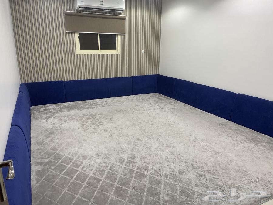 فرش قص مخاد بالخرج 5 4تقريبا مستعمله السعي بذمه اامشتري64362089865475110