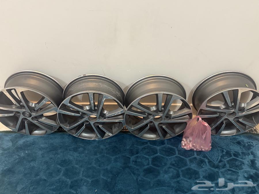 Nitara 17 alloy wheels used with screws64499870020609114