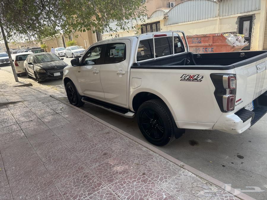 ايسوزو GT للبيع على سوم بنور الله ممشى سيارة موضح في صورة64502336669185112