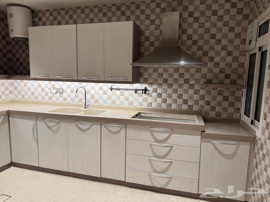 للبيع مطبخ شبه جديد64362272373249110