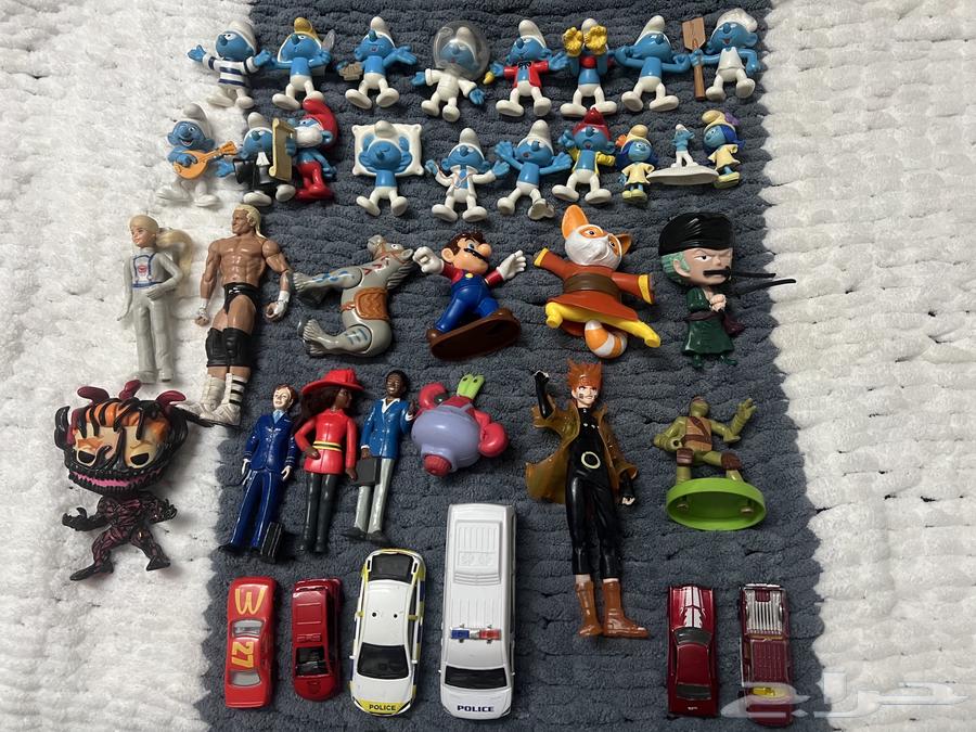 للبيع مجموعة ألعاب ومجسمات متنوعة64360536190595110