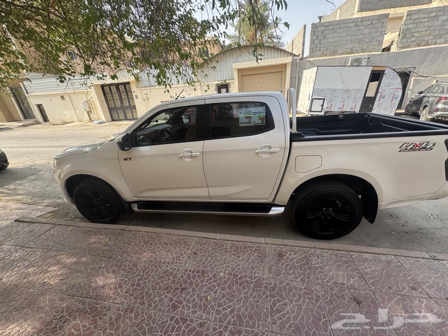 ايسوزو GT للبيع على سوم بنور الله ممشى سيارة موضح في صورة64502336669185110