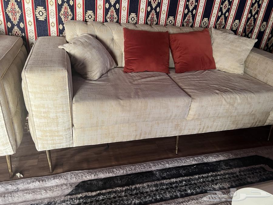 كنب فاخر ونظييف 3قطع للبيع64355377483650110