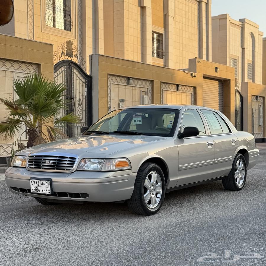 فورد كراون فكتوريا - 2012 سعودي استخدام شخصي64498591232129112