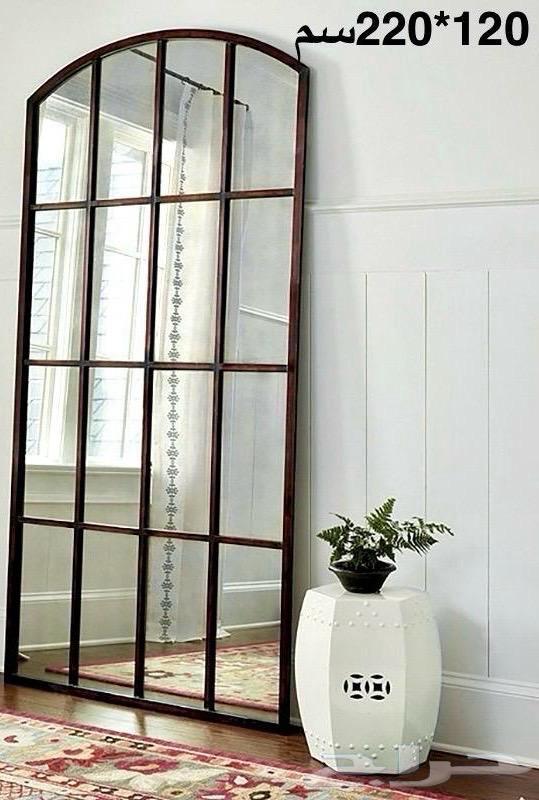 Mirrors64358857383938113