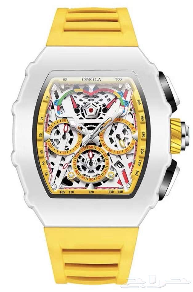 ساعه فاخره باللون الاصفر والابيض السعر 250 ريال64360856009985112