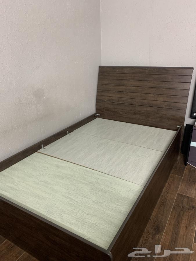 Single and a half bed, wardrobe, and dressing table for sale64361562826753111