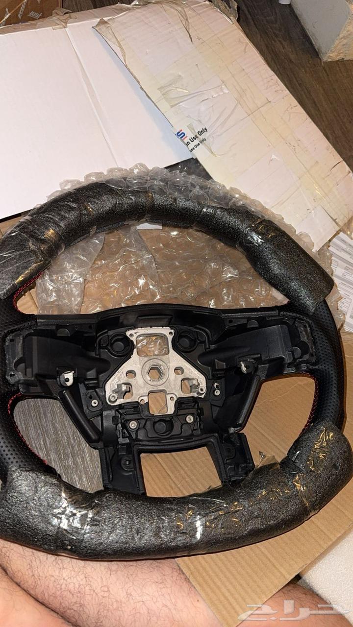 طارة كاربون فايبر F150 بكرتونها جديدة64506605651457110