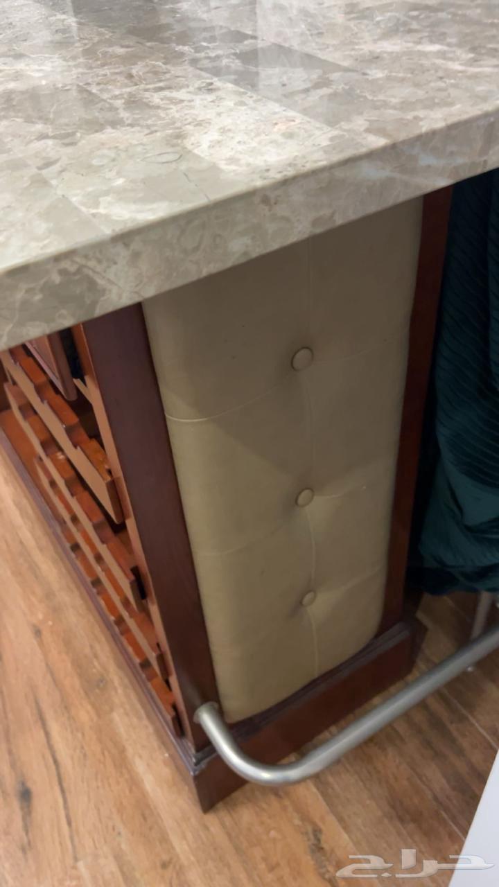 بار للقهوة مصنوع من الخشب الفاخر مع سطح من الرخام الصلب64359331848194114