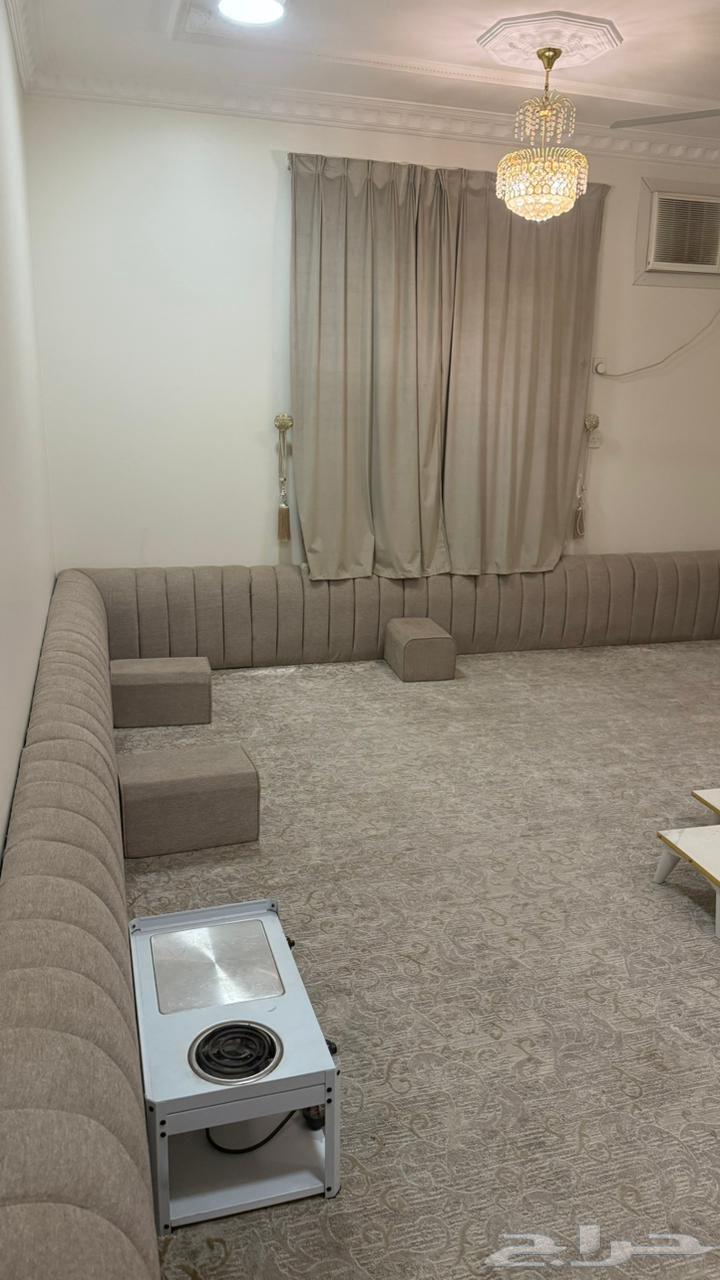 فرن وثلاجه ومجلس رجال كامل جديده سبب البيع النقل64359102389889111