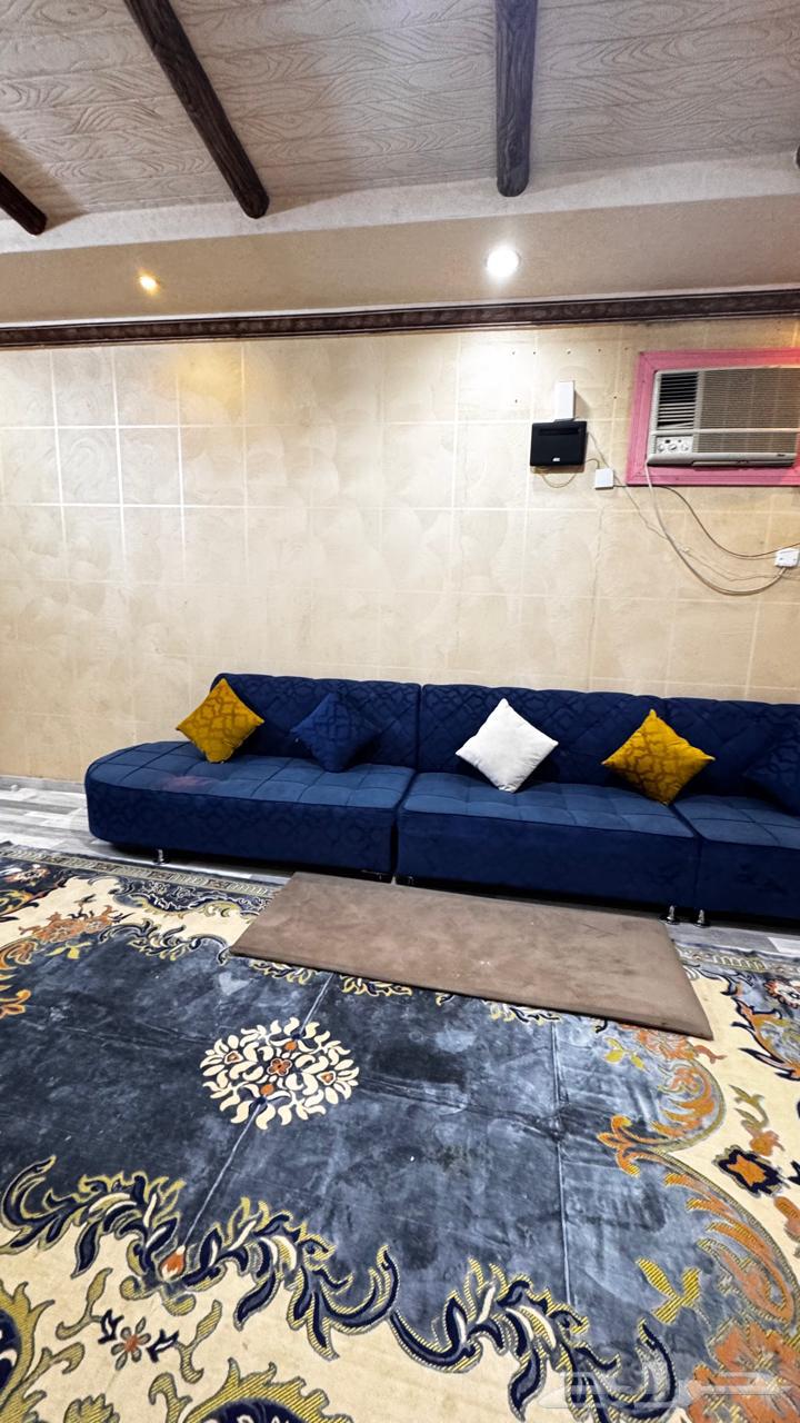 كنب على شكل حرف L64355888553603112