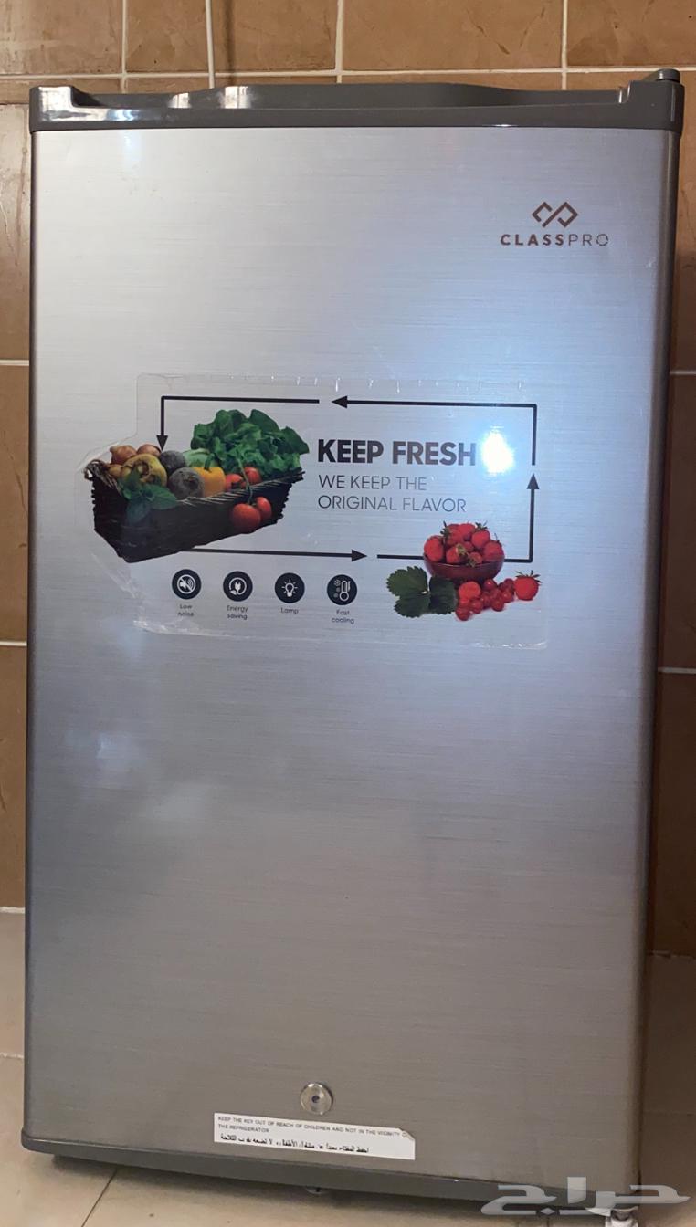 للبيع ثلاجه صغيره جديدة ونظيفه64213380034563110
