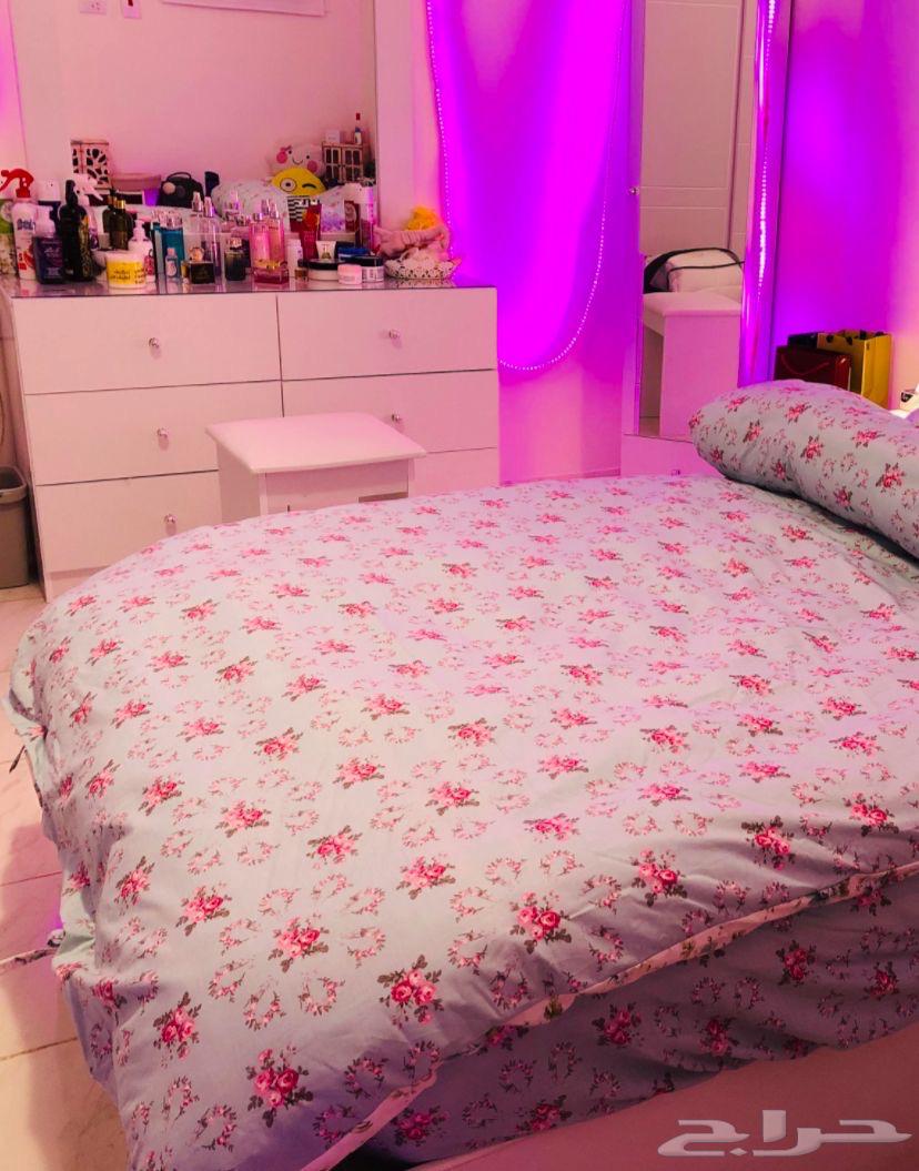 سرير خشب غرفة نوم64360609312770113