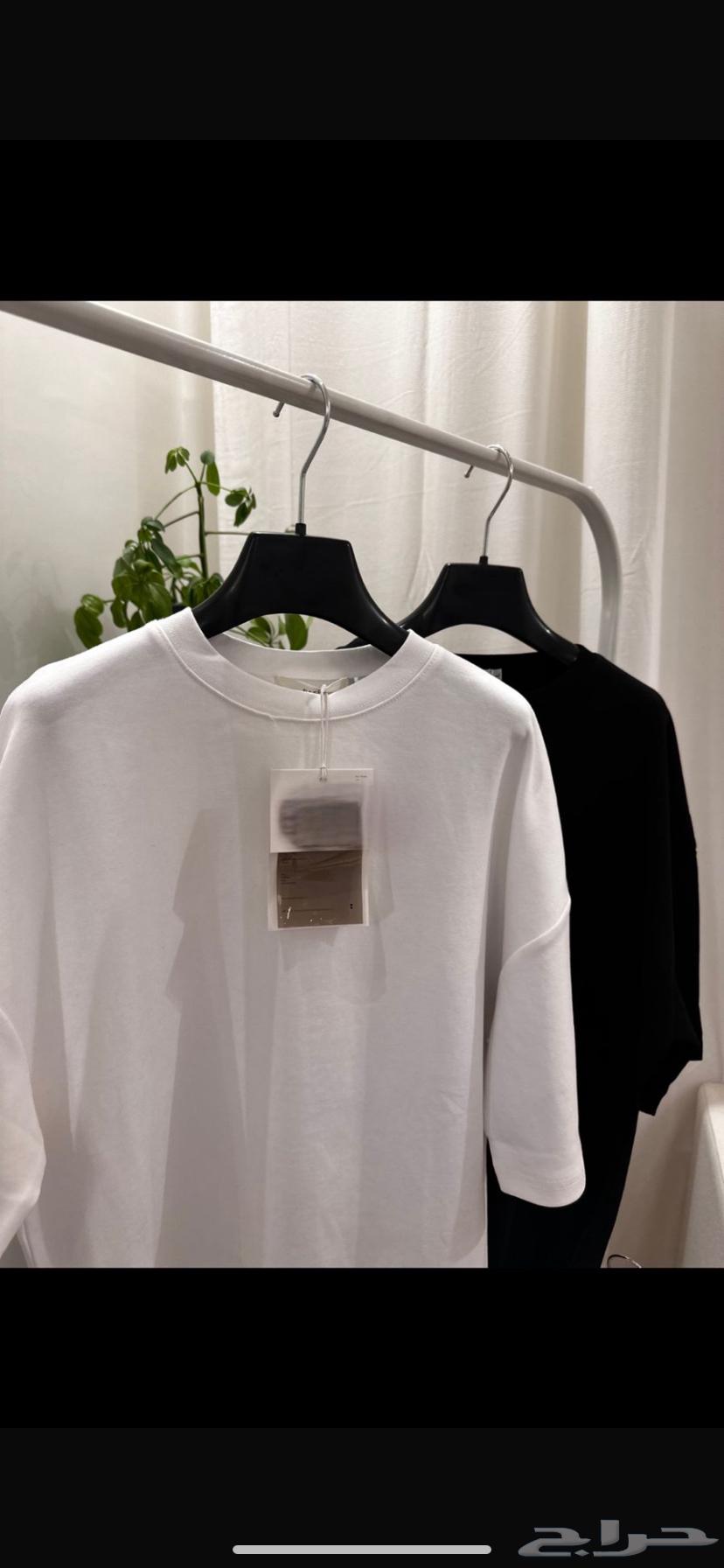 New T-shirts for sale, never worn, same quantity as shown in the image64358512370178112