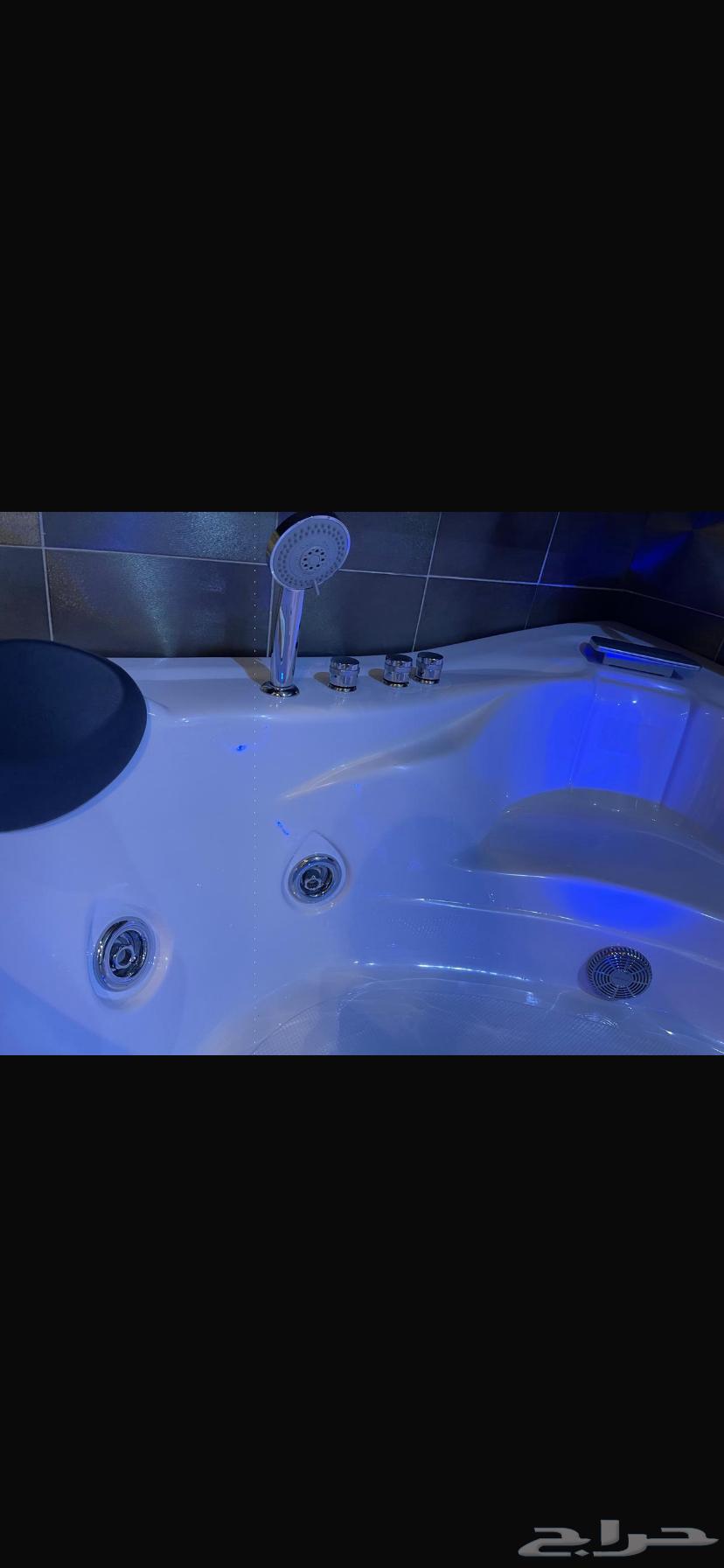 جاكوزي شركة ابولو مستعمل نظيف سبب البيع عدم الحاجه64350703838722114