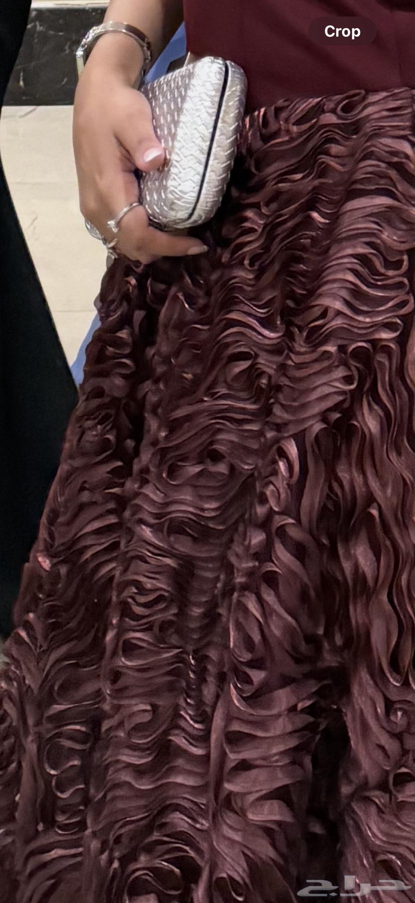 فستان شريته لعرس أختي ومعد عندي مناسبات قريبه مني فقط لبس 164359966516865113