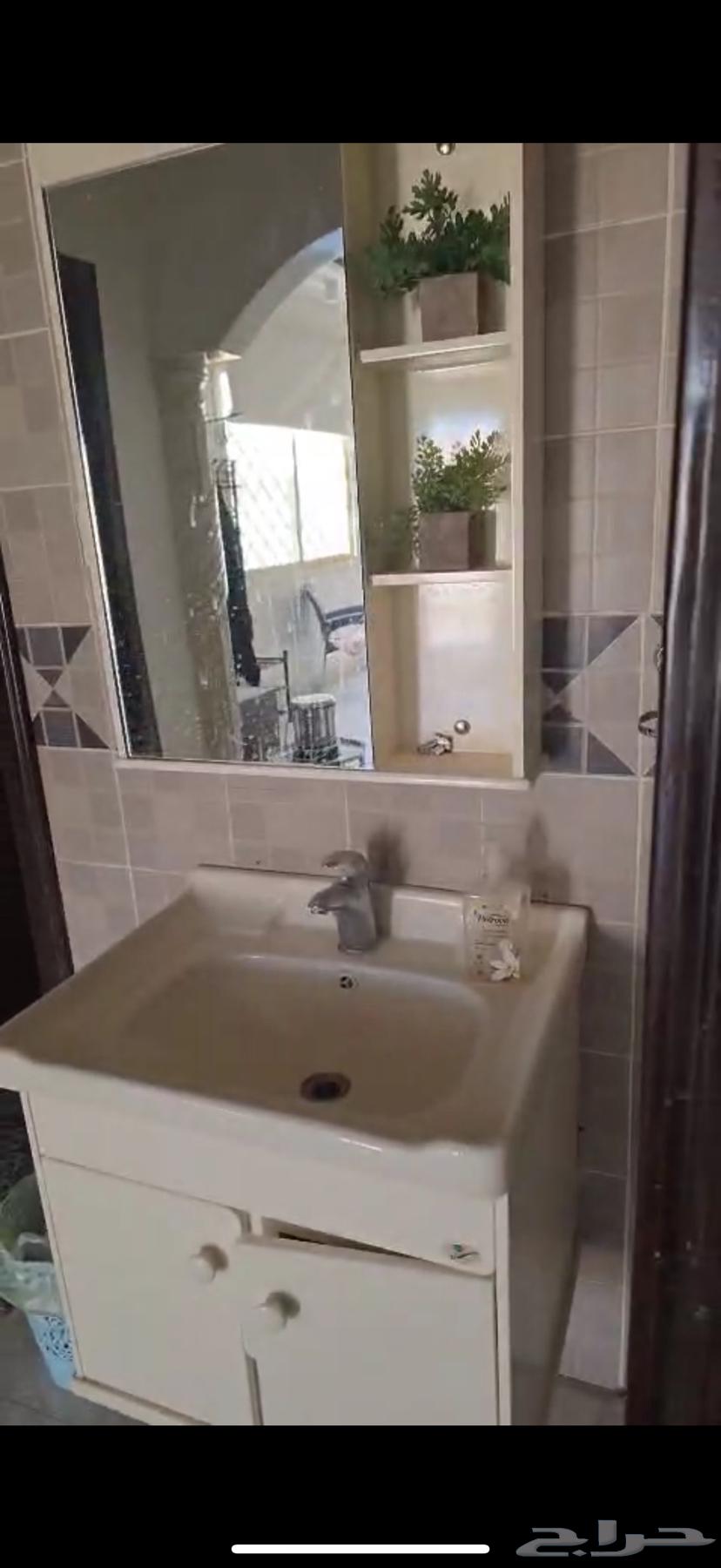 للبيع64360290676355112