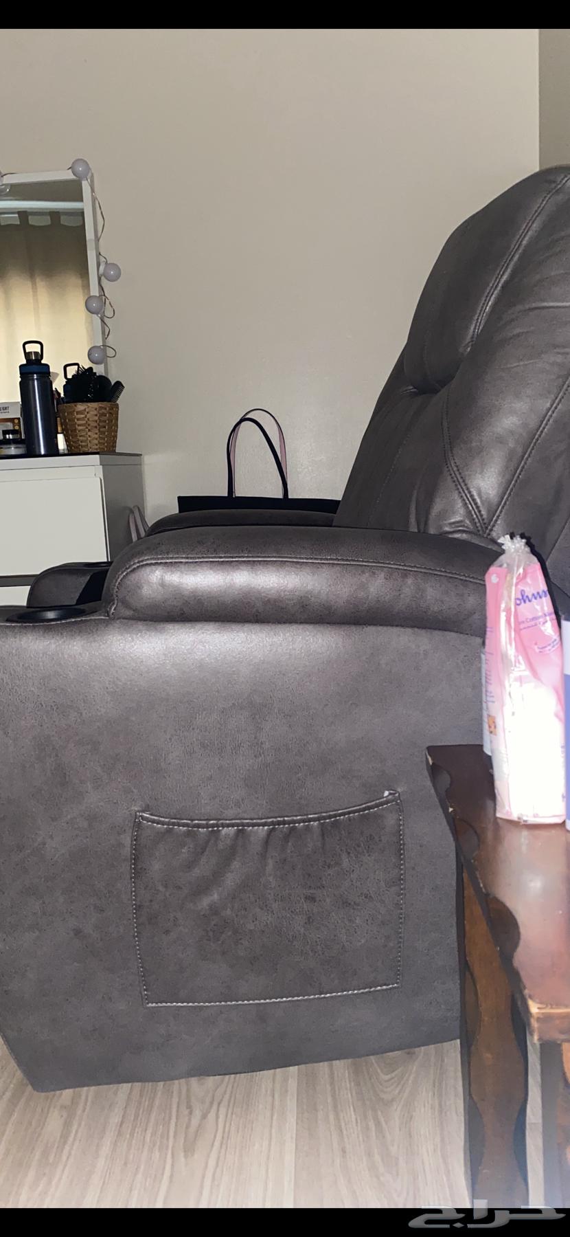 كنبة ليزي بوي كنبة استرخاء نظيفة64351941673730113