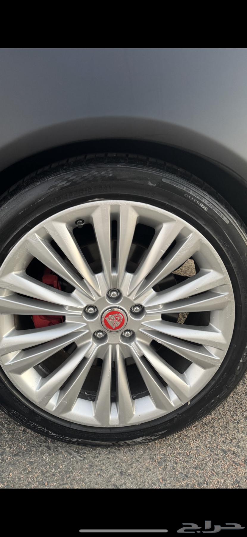 للبيع جنوط جاكور اصلي مقاس 19 مستخدم نظيف64494729189123110