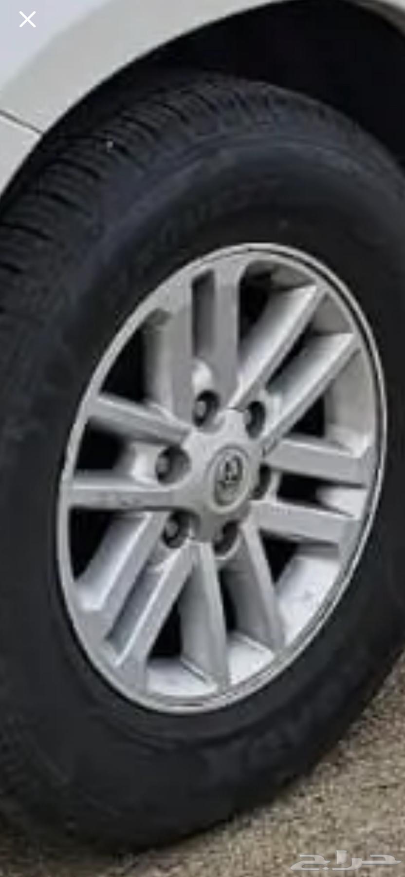 Fortuner rim with tire64507682002818110