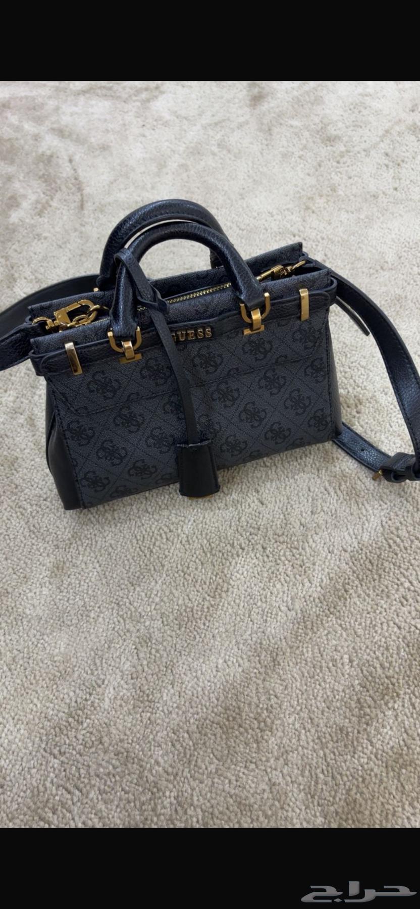 GUESS bag, used but clean, bought for 760 and I want 30064349682909698110