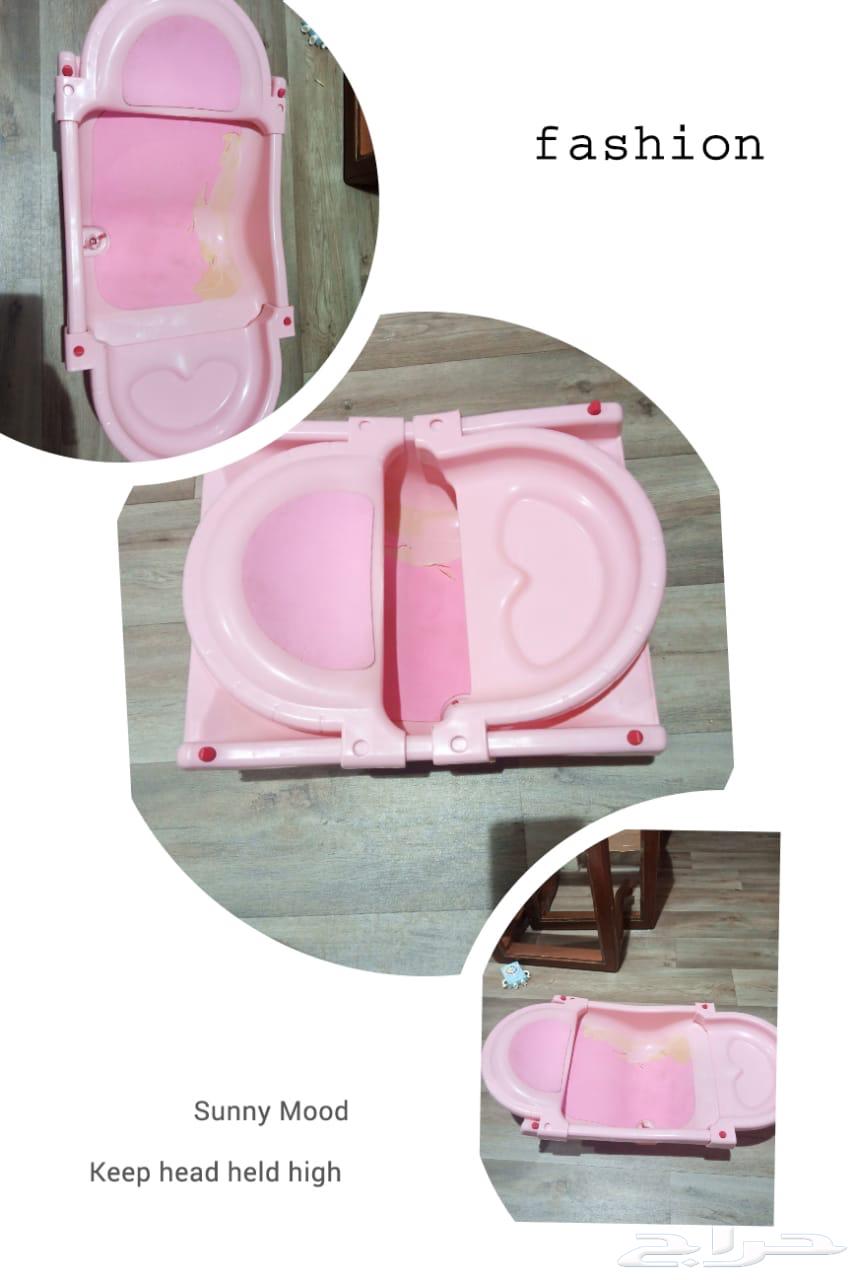 Items for sale at very symbolic prices (at least five items)64368863743363110