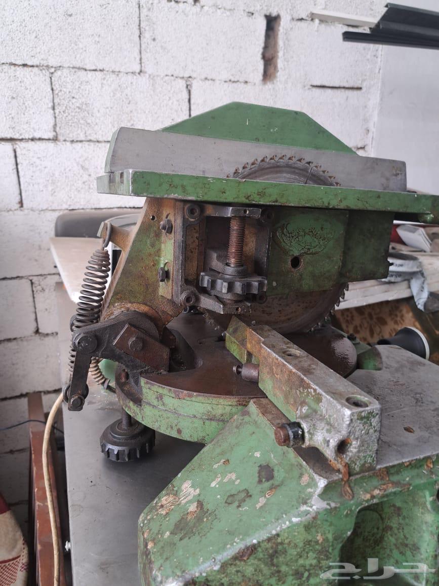 Three-in-one cutting saw64499159852163114