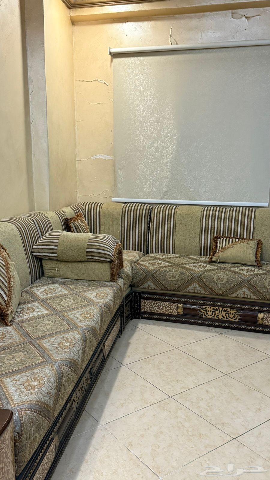 البيع اليوم64357497729922114