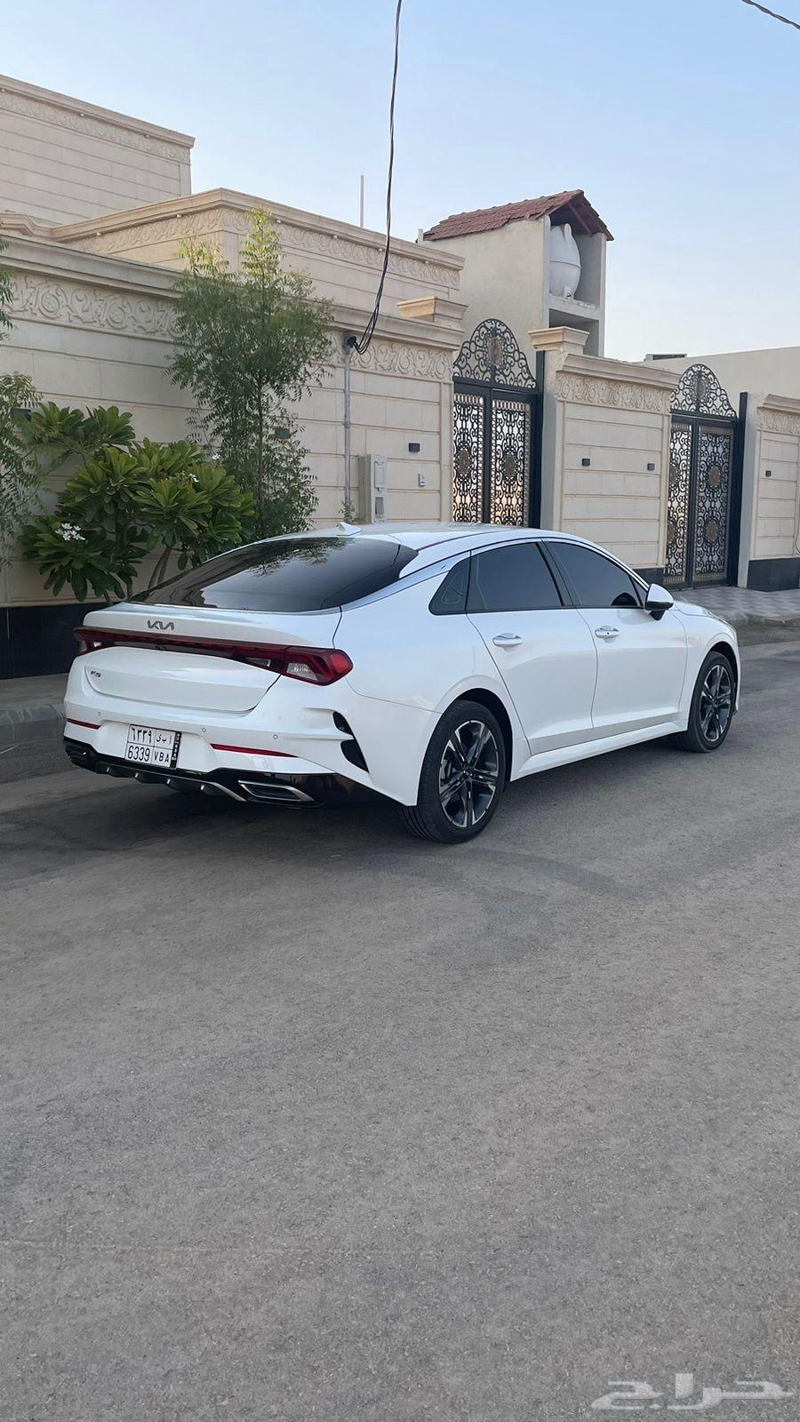 كيا K5 ابيض شرط64507612838659110