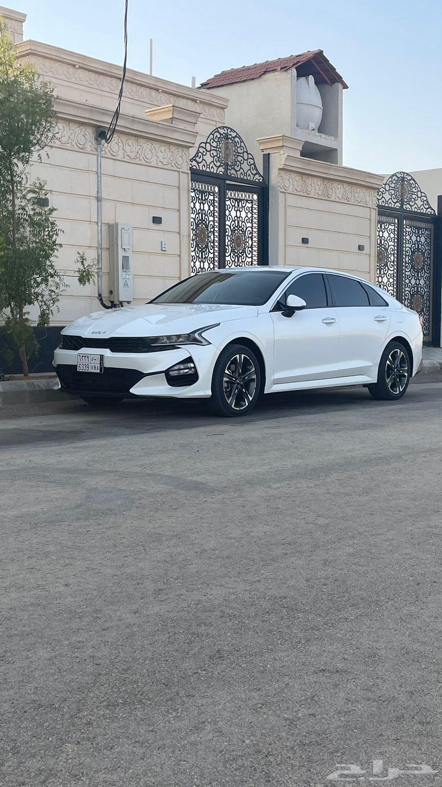 كيا K5 ابيض شرط64507612838659112