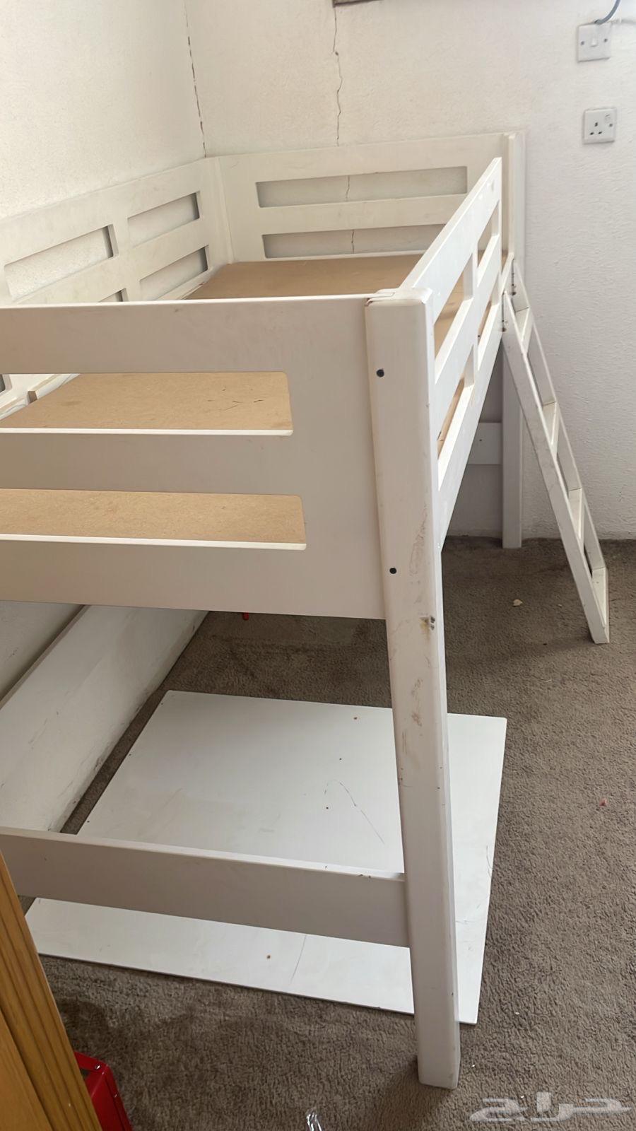 Children's bed with drawer64354578196609112