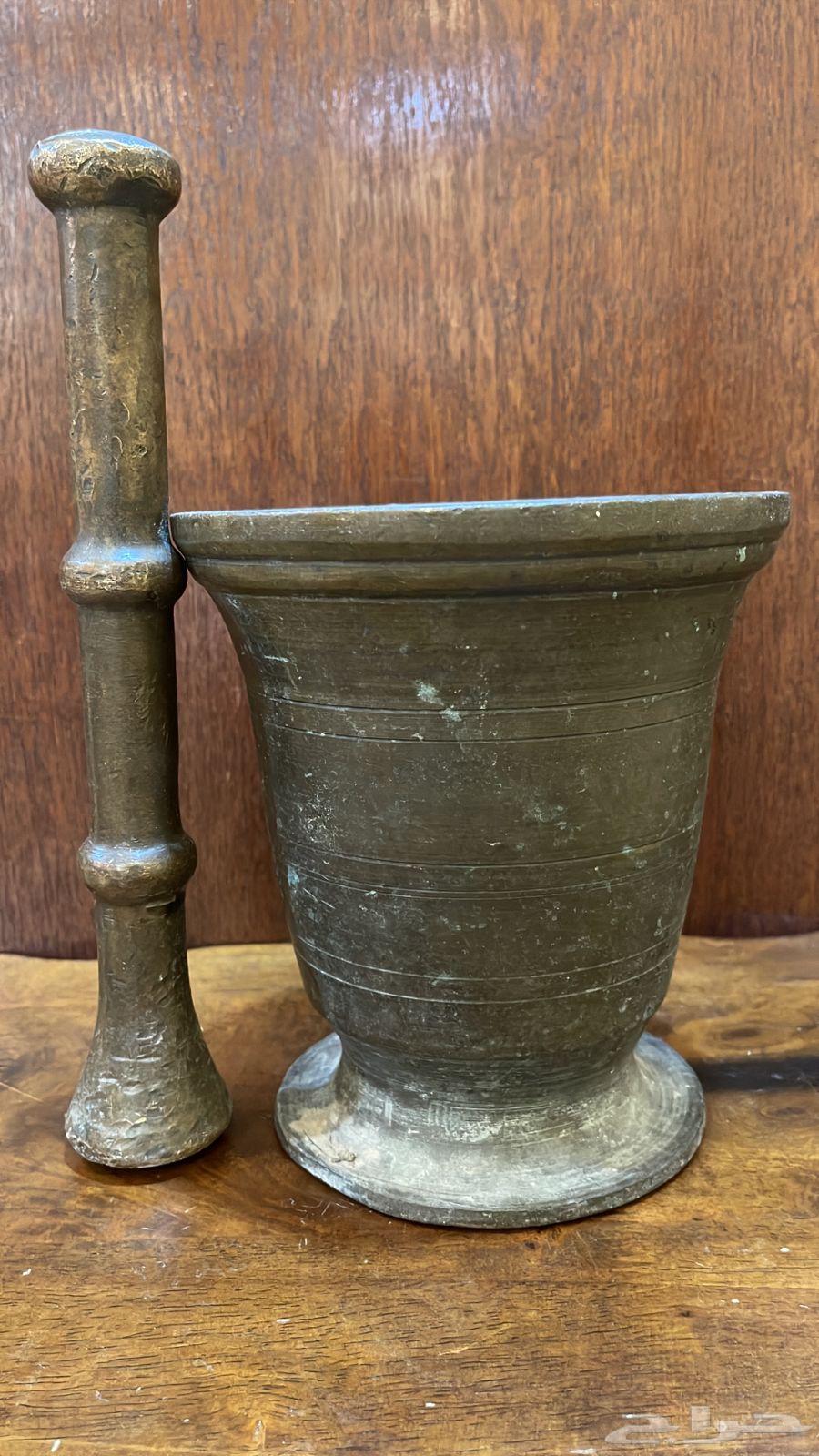 نجر بغدادي قديم جدا ونظيف ارتفاع 1864354504111618113