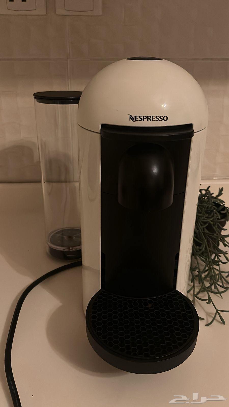 مكينه قهوه مع خفاقه حليب استعمال شخصي ب 70064362378428674112