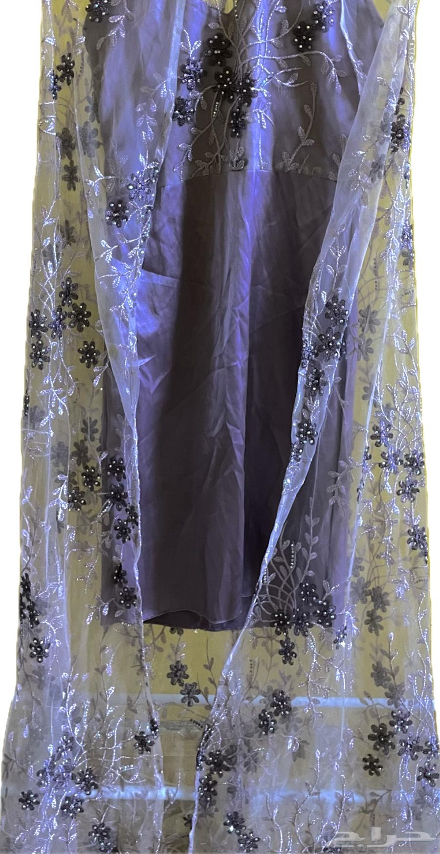 فستان استخدام مره وحده   نظيف جدا 150 ريال64351881784834113