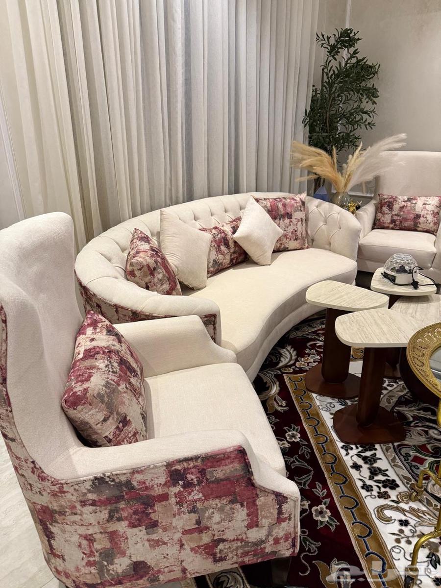 كنب للبيع وغرفة نوم64353136601473110