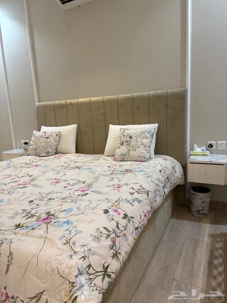 غرفة نوم شبه جديده وسعر رخيص64354489587459111