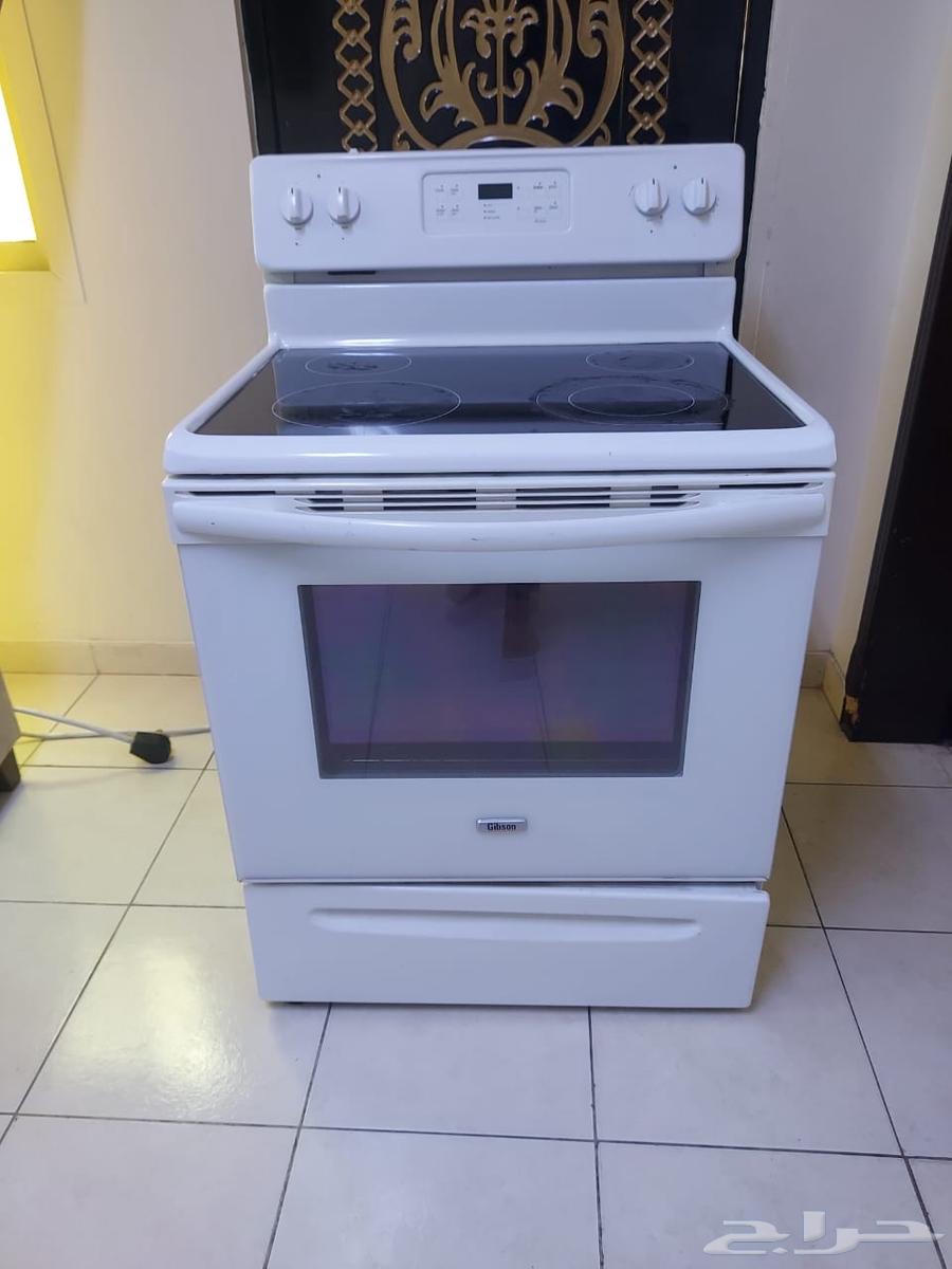 فرن كهربائي نظيف و شغال 10064358828937346112