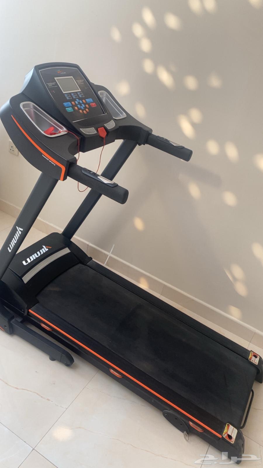 جهاز سير كهربائي بحاله جيدة64374817613059112