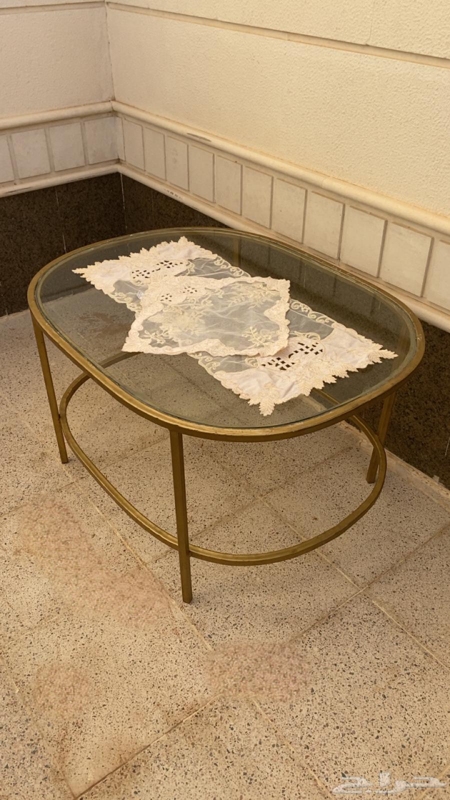 طاولة وسط64371540839554110