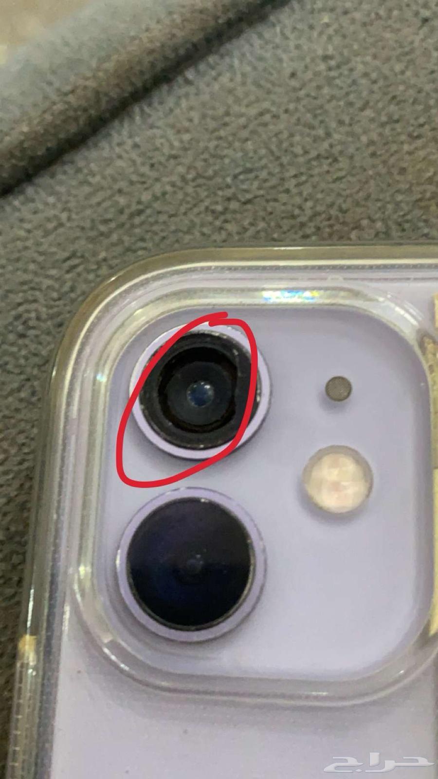 iPhone 11 with replaced screen, camera cracked, and screen broken64370165620225113