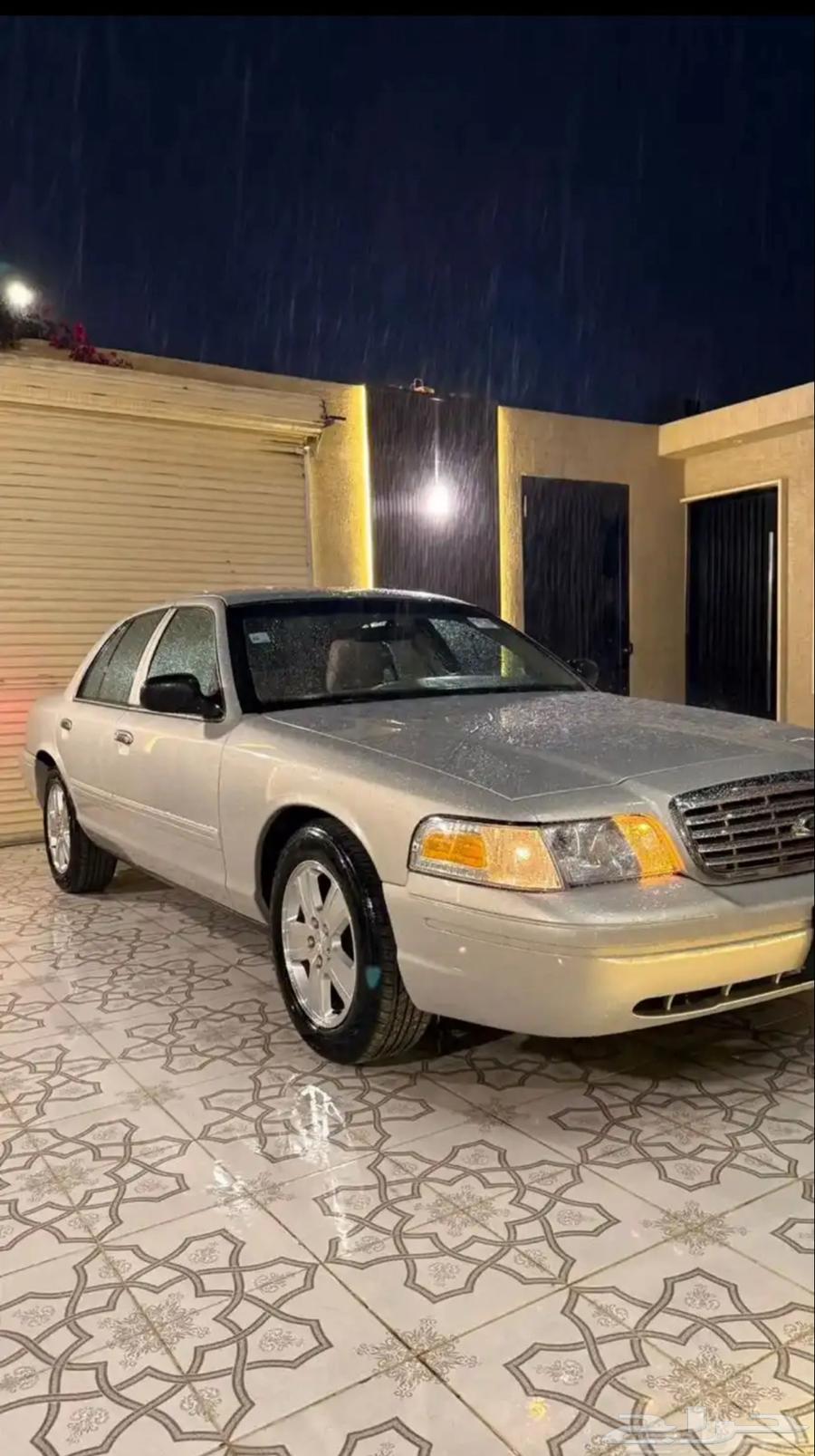 فورد كراون فكتوريا 2012 ممشى قليل64510380592003110