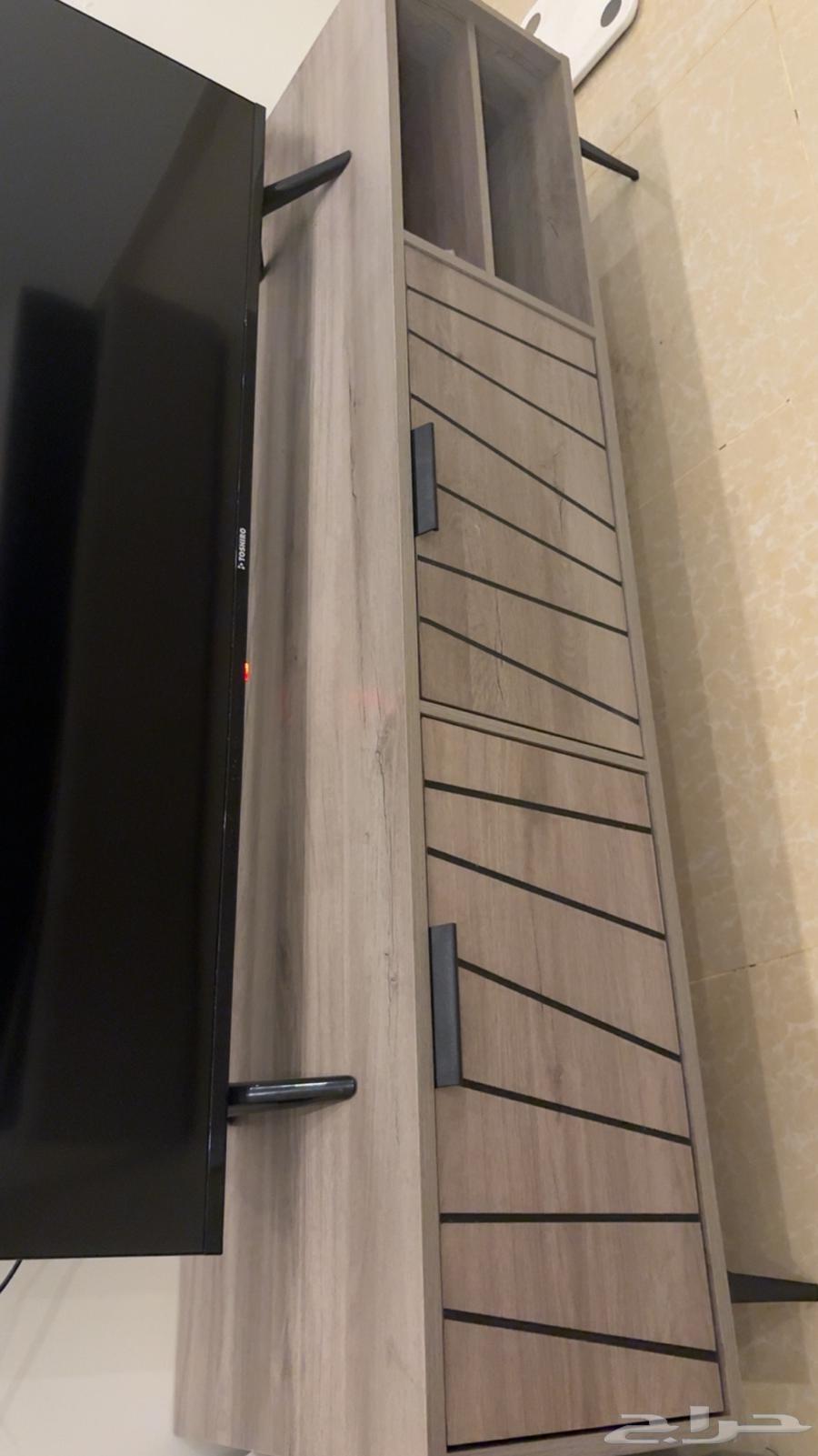 طاوله تلفزيون للبيع64375557668226110