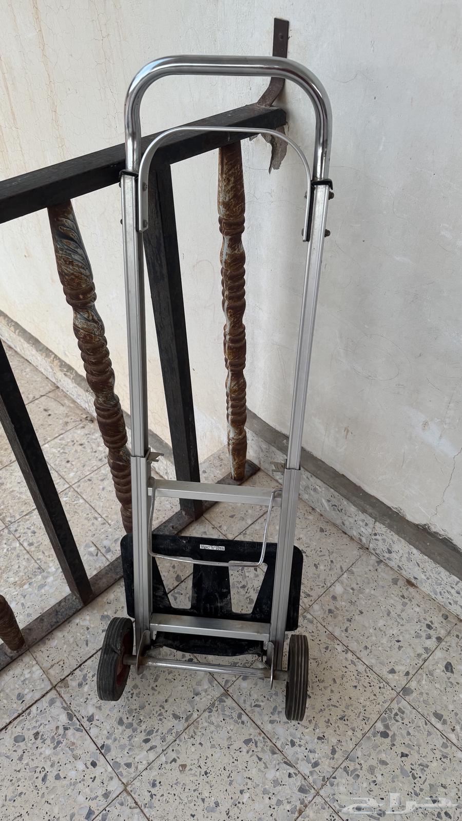 حاملة اثقال او غاز ممتازة وقوية جدا  وبحالة جيدة64374230094721111