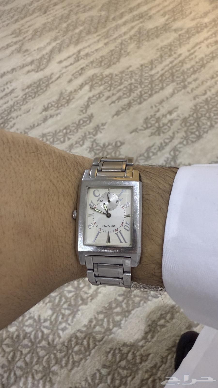 ساعه للبيع معلوماتها ورا64374451704321110