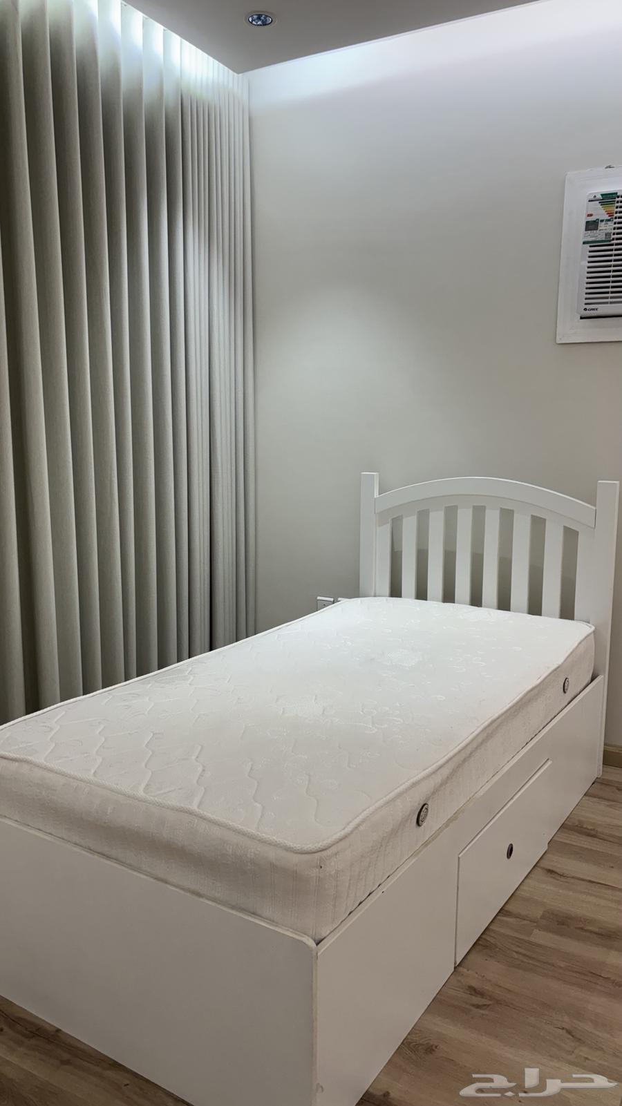 سريرين بيضا مع مرتبة64373668968579112